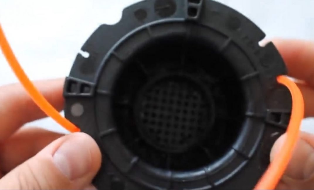 Длинный отрезок наматывают еще на пол-оборота