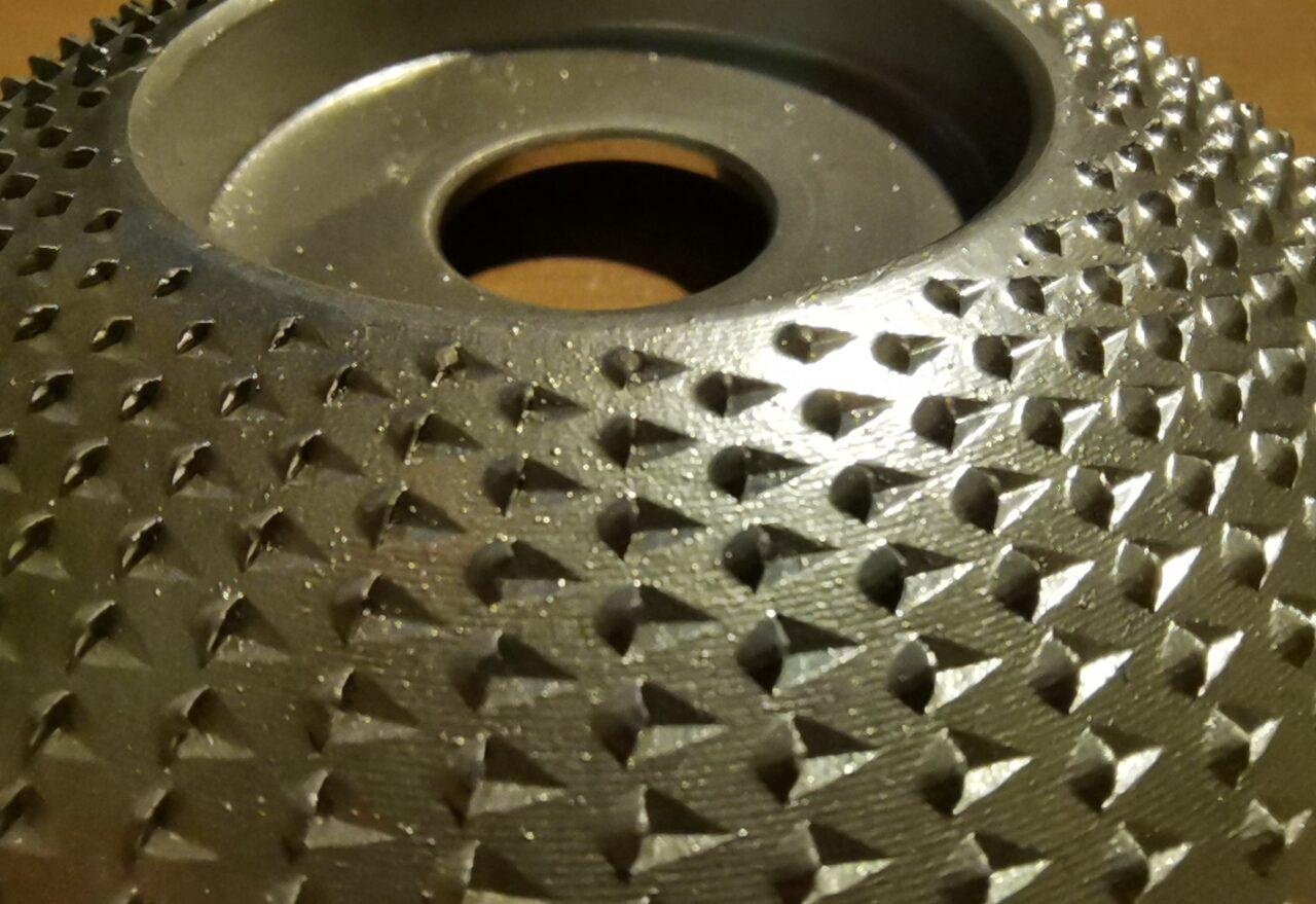 Абразивный диск по дереву