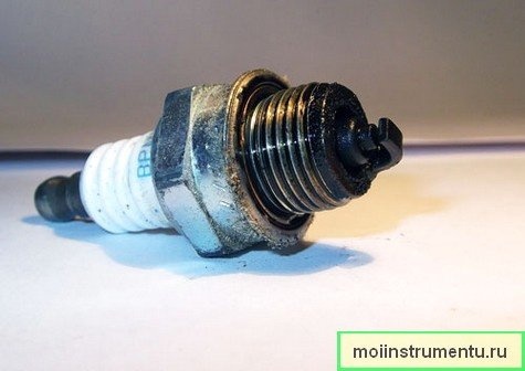 Состояние свечей зажигания на машинах
