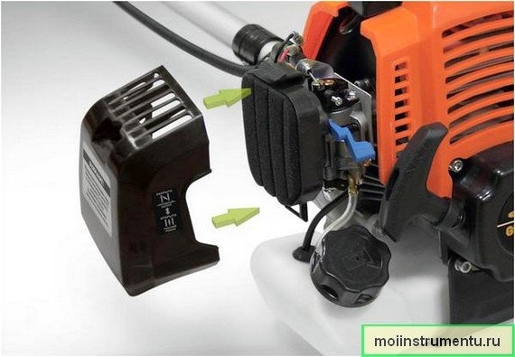 Воздушный фильтр засорен - Причина, по которой машина не заводится
