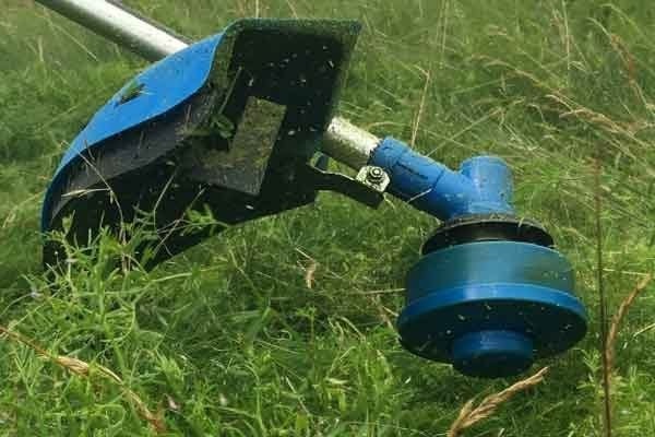 Как поменять леску на триммере: шаг за шагом как поменять леску на триммере
