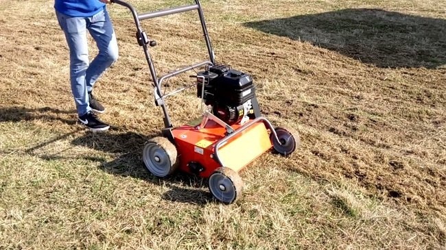 обработка скарификатора Husqvarna S-500 pro