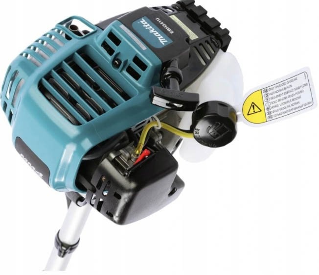 Рейтинг лучших триммеров с 4-тактным двигателем
