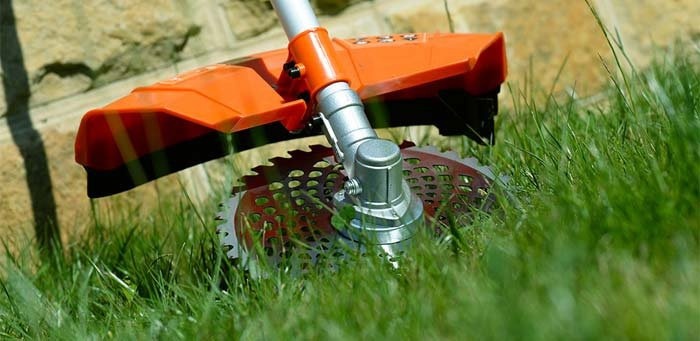 режущий нож