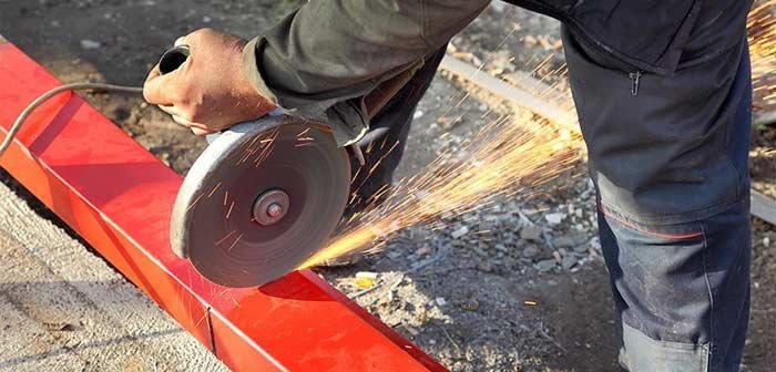 мы работаем болгаркой