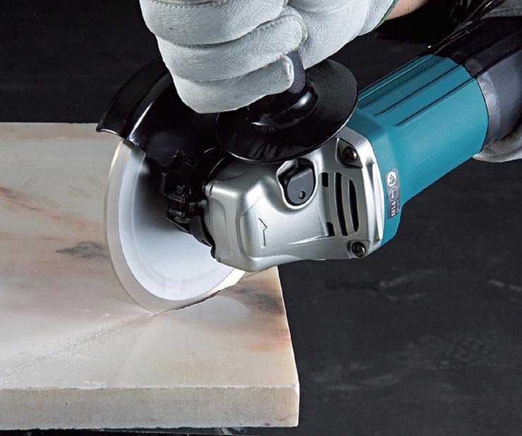 Шлифовальный станок с алмазным диском