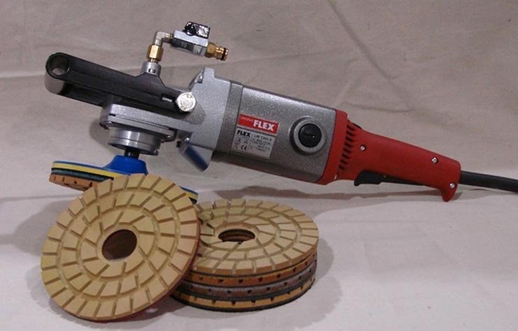 болгарка с водопроводом